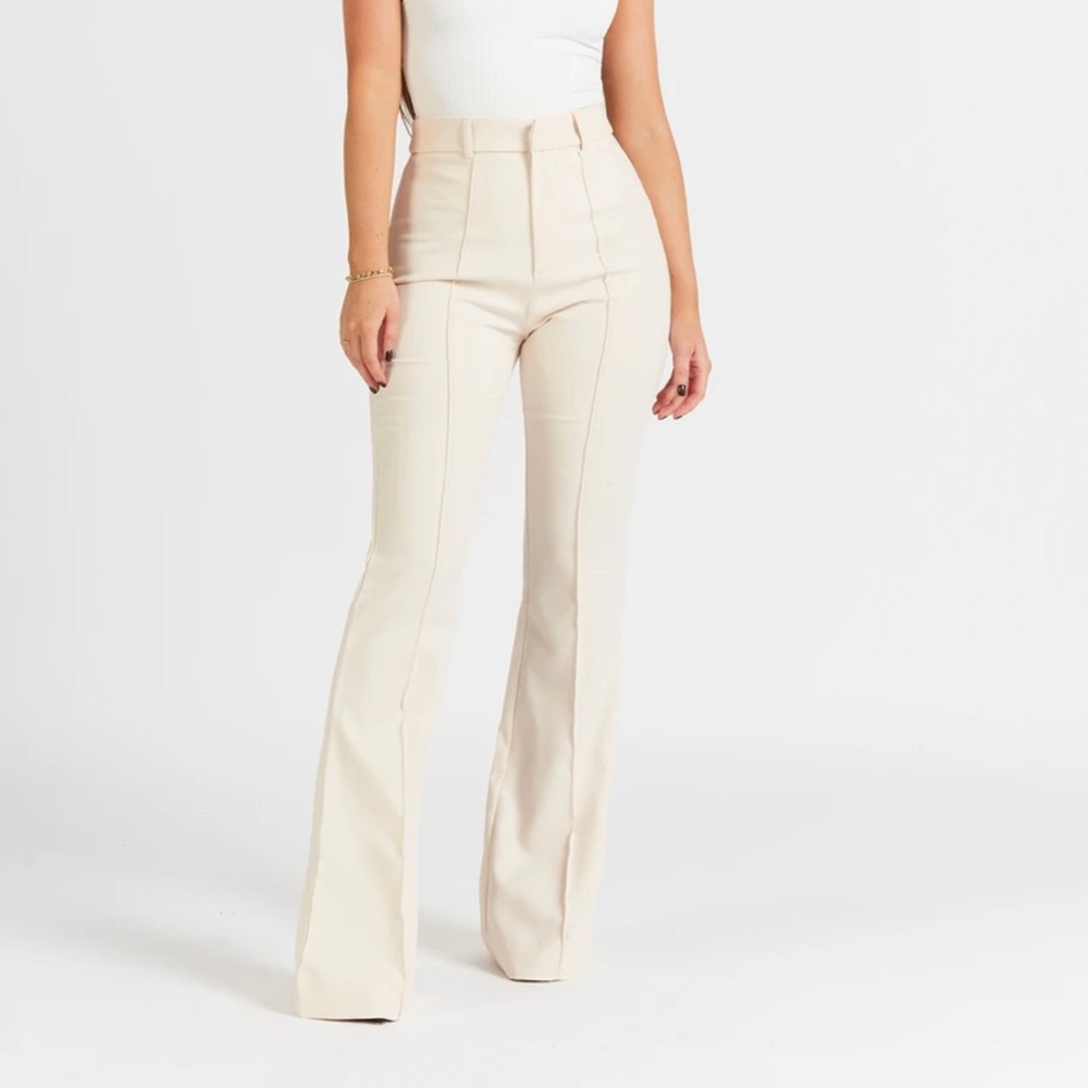 Dress pants/trousers